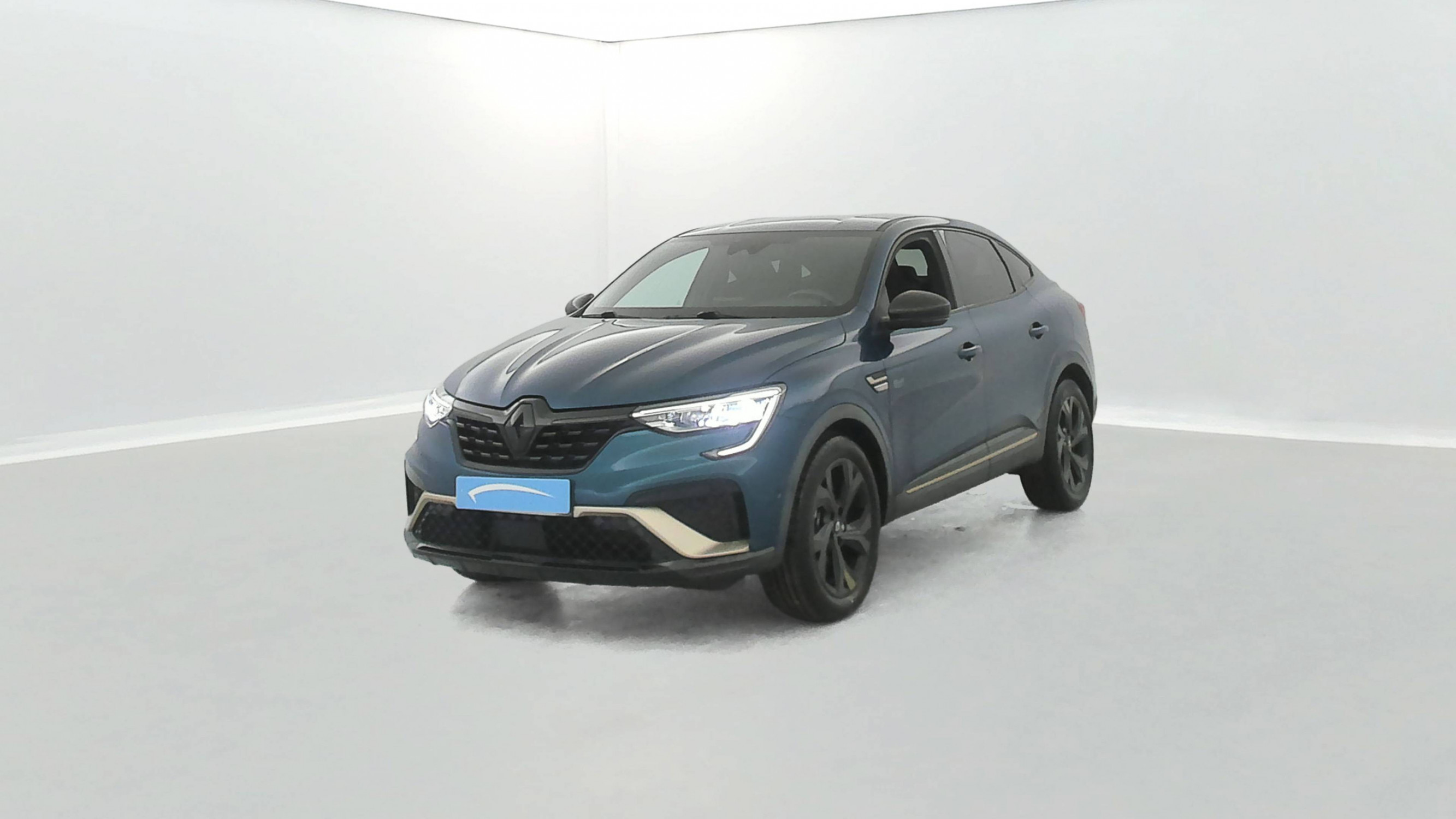 Renault Arkana  E-Tech hybride 145 - 22 occasion de 2023 en vente à Carhaix
