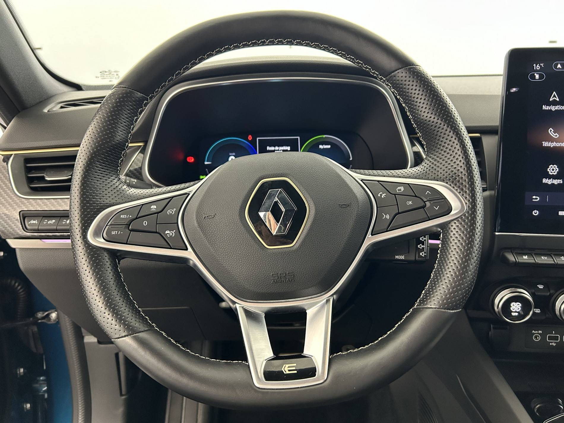 Vente en ligne Renault Arkana  E-Tech hybride 145 - 22 au prix de 22 990 €