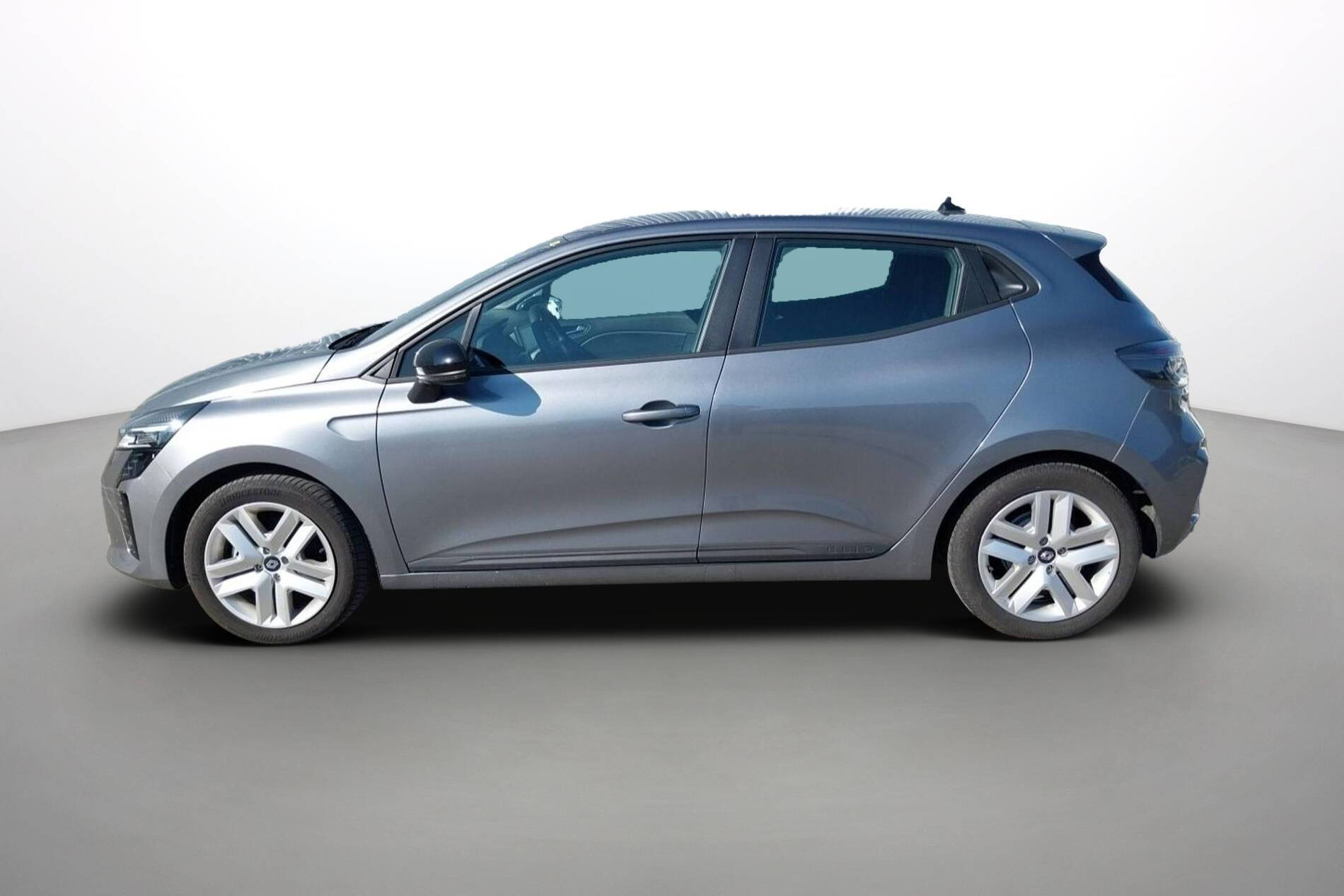 Vente en ligne Renault Clio 5 Clio E-Tech full hybrid 145 ch GSR2 au prix de 20 790 €