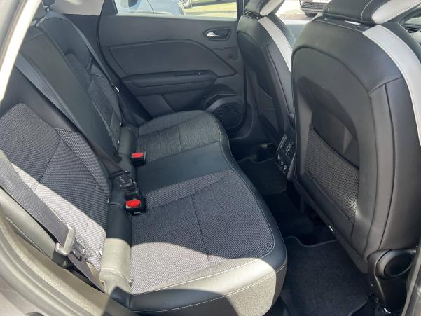 Vente en ligne Renault Captur  TCe 90 - 21 au prix de 17 990 €