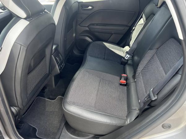 Vente en ligne Renault Captur  TCe 90 - 21 au prix de 17 990 €