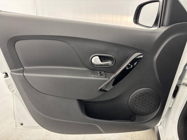 Vente en ligne Dacia Logan 2  TCe 90 au prix de 13 990 €