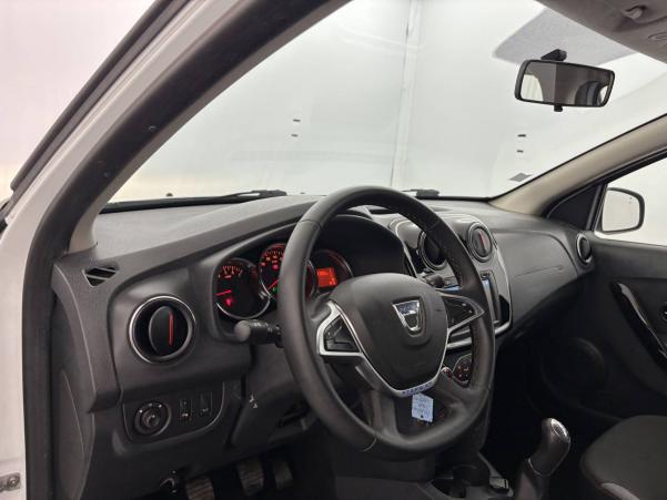 Vente en ligne Dacia Logan 2  TCe 90 au prix de 13 990 €