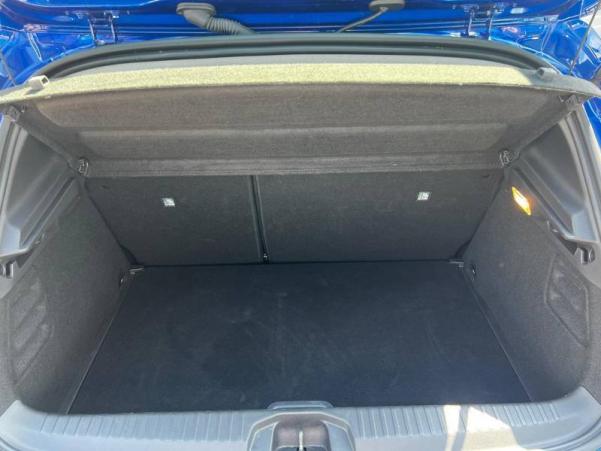 Vente en ligne Renault Clio 5 Clio TCe 90 au prix de 15 590 €