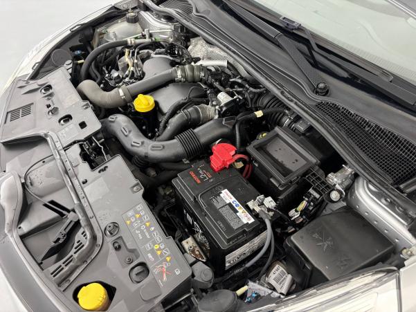 Vente en ligne Renault Clio 4 CLIO SOCIETE DCI 75 ENERGY au prix de 10 790 €