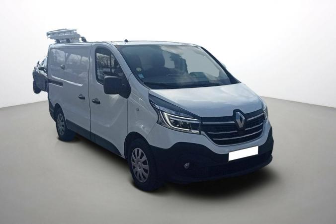 Vente en ligne Renault Trafic 3 Fourgon TRAFIC FGN L1H1 1000 KG DCI 120 au prix de 20 990 €