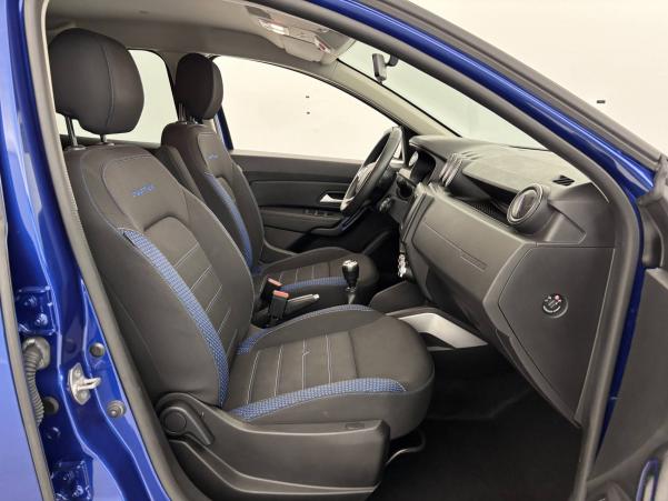 Vente en ligne Dacia Duster  Blue dCi 115 4x2 au prix de 14 990 €
