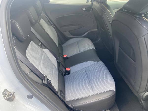 Vente en ligne Renault Clio 5 Clio TCe 90 au prix de 17 990 €