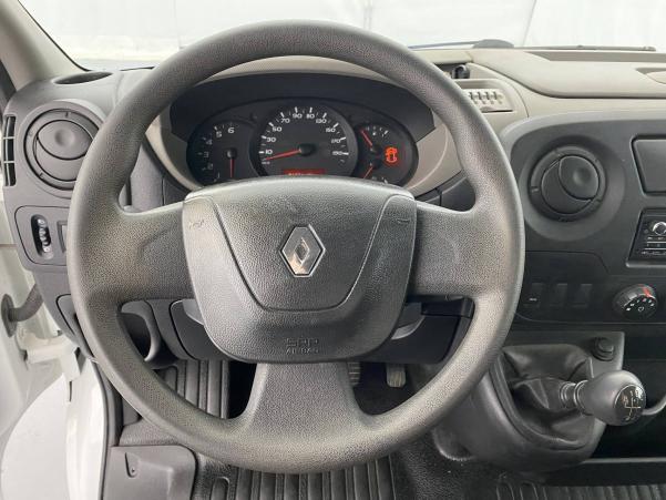 Vente en ligne Renault Master 3 Fourgon MASTER CC PROPULSION L2 3.5t dCi 130 E6 au prix de 28 990 €