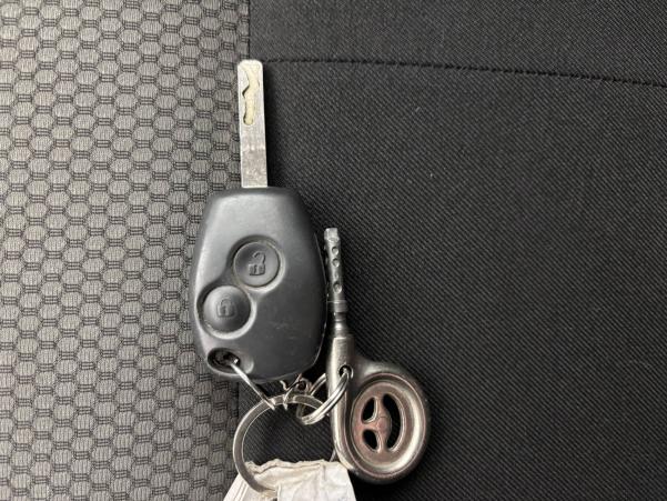 Vente en ligne Renault Kangoo Express  1.5 DCI 90 E6 au prix de 14 990 €