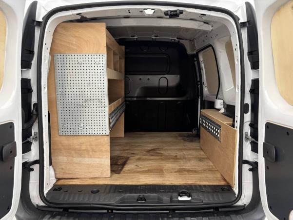 Vente en ligne Renault Kangoo Express  1.5 DCI 90 E6 au prix de 14 990 €