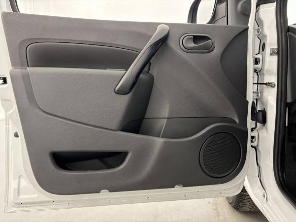 Vente en ligne Renault Kangoo Express  1.5 DCI 90 E6 au prix de 14 990 €