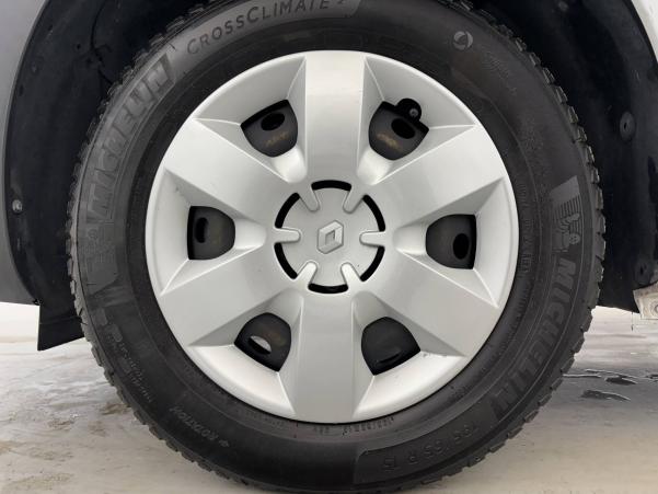 Vente en ligne Renault Kangoo Express  1.5 DCI 90 E6 au prix de 14 990 €