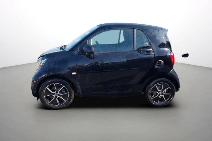 Vente en ligne Smart ForTwo Coupe Fortwo Coupé 82 ch au prix de 12 990 €