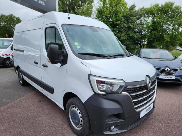 Vente en ligne Renault Master 3 Fourgon MASTER FGN TRAC F3500 L2H2 BLUE DCI 180 au prix de 32 990 €