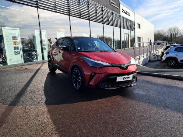 Vente en ligne Toyota C-HR C-HR Hybride 2.0L au prix de 24 990 €