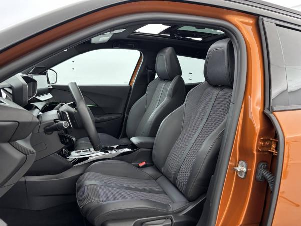 Vente en ligne Peugeot 2008  BlueHDi 130 S&S EAT8 au prix de 24 990 €