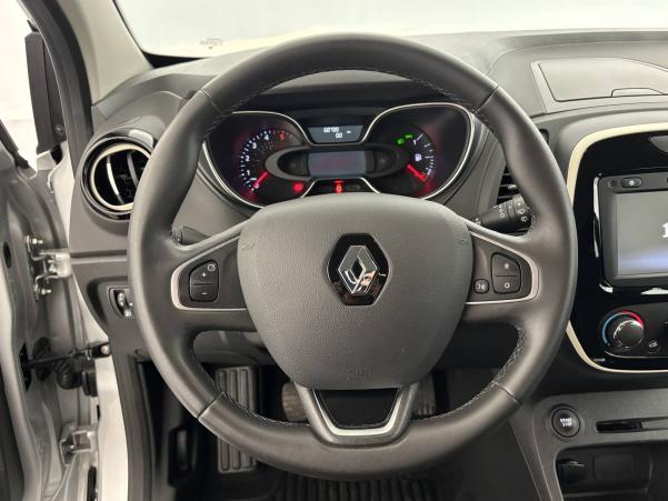Vente en ligne Renault Captur Captur dCi 90 E6C au prix de 14 590 €