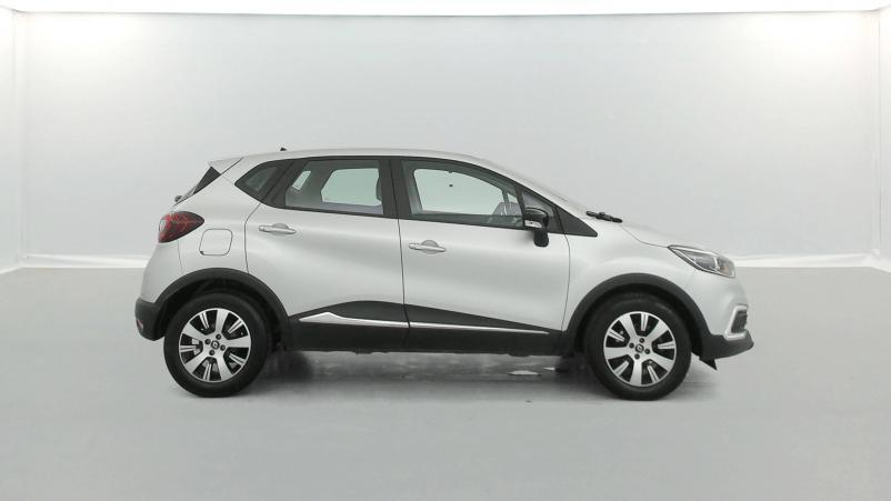 Vente en ligne Renault Captur Captur dCi 90 E6C au prix de 14 590 €