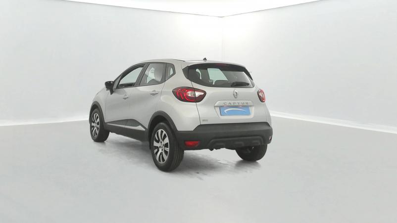 Vente en ligne Renault Captur Captur dCi 90 E6C au prix de 14 590 €