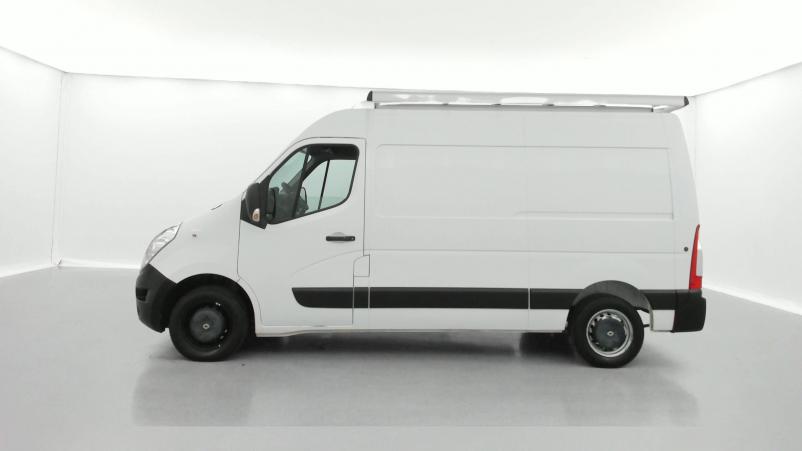 Vente en ligne Renault Master 3 Fourgon MASTER FGN L2H2 3.3t 2.3 dCi 110 E6 au prix de 21 990 €