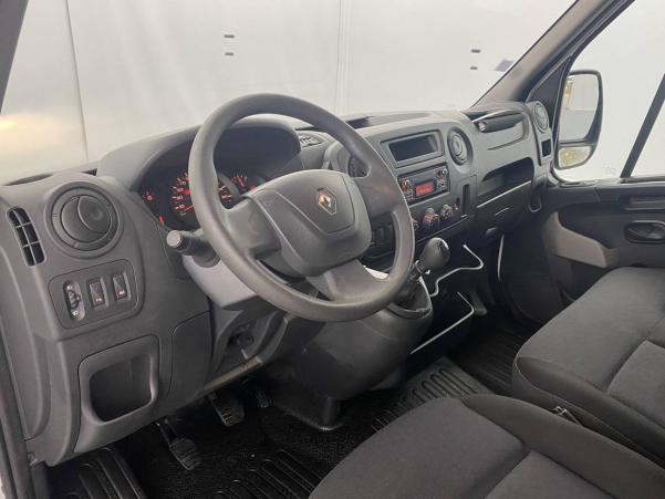 Vente en ligne Renault Master 3 Fourgon MASTER FGN L2H2 3.3t 2.3 dCi 110 E6 au prix de 21 990 €