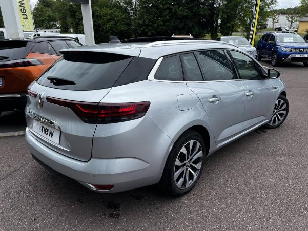 Vente en ligne Renault Megane 4 Estate  Blue dCi 115 EDC au prix de 23 990 €