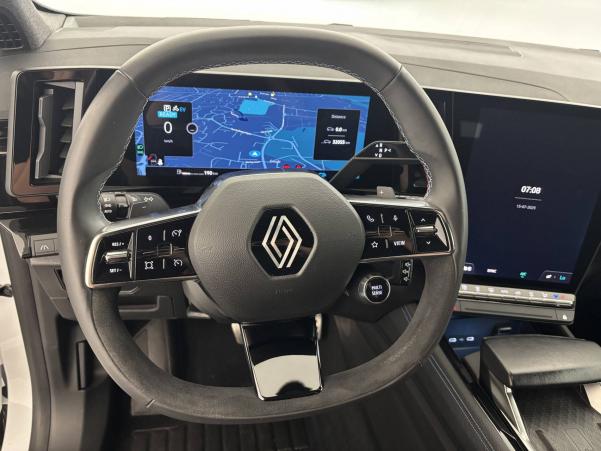 Vente en ligne Renault Espace Espace E-Tech hybrid 200 au prix de 35 990 €