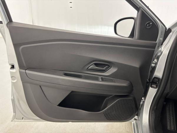 Vente en ligne Dacia Sandero  SCe 65 au prix de 10 990 €
