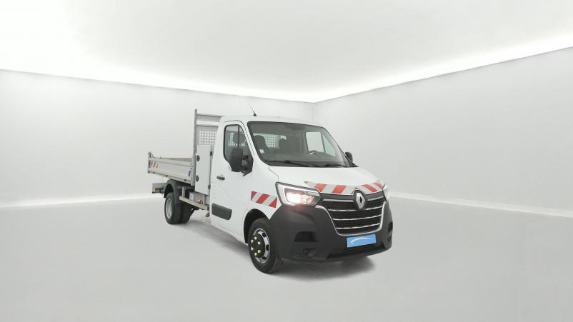 Vente en ligne Renault Master 3 Châssis Cabine MASTER BENNE PROPULSION ROUES JUMELEES L3 + COFFRE DCI 130 au prix de 27 990 €