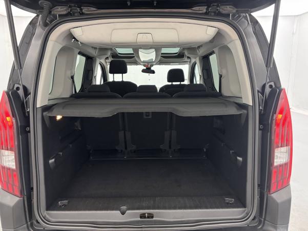 Vente en ligne Peugeot Rifter  Standard BlueHDi 100 S&S BVM5 au prix de 20 590 €