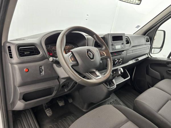 Vente en ligne Renault Master 3 Châssis Cabine MASTER CC PROP RJ3500 L3 DCI 130 au prix de 28 990 €