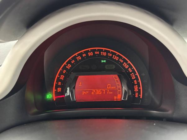 Vente en ligne Renault Twingo 3  SCe 65 - 20 au prix de 10 990 €