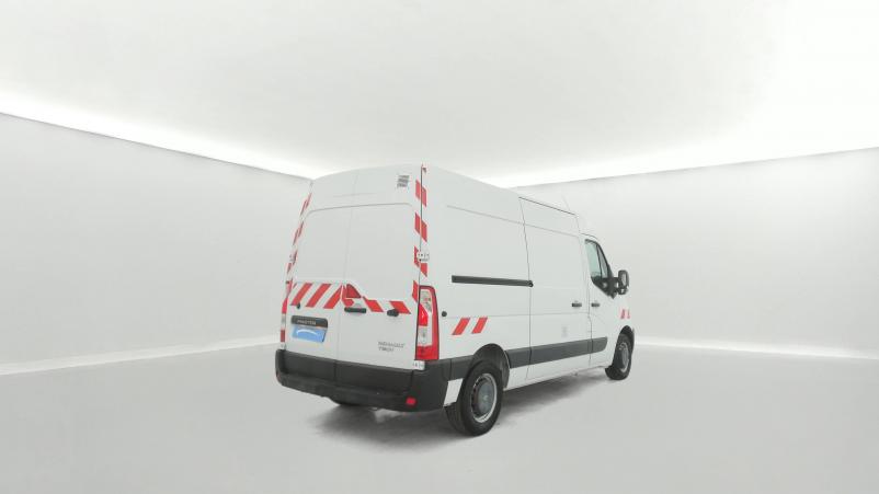 Vente en ligne Renault Master 3 Fourgon MASTER FGN L2H2 3.3t 2.3 dCi 145 ENERGY E6 au prix de 22 990 €