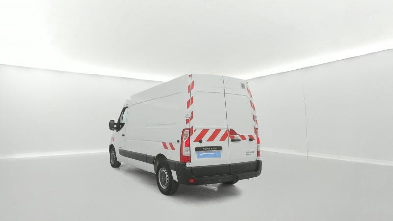 Vente en ligne Renault Master 3 Fourgon MASTER FGN L2H2 3.3t 2.3 dCi 145 ENERGY E6 au prix de 22 990 €