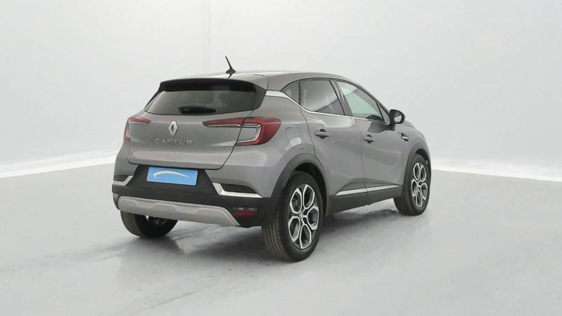 Vente en ligne Renault Captur  TCe 140 - 21 au prix de 19 590 €