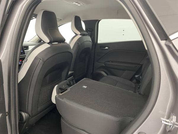 Vente en ligne Renault Captur  TCe 140 - 21 au prix de 19 590 €