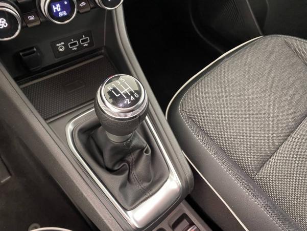 Vente en ligne Renault Captur  TCe 140 - 21 au prix de 19 590 €