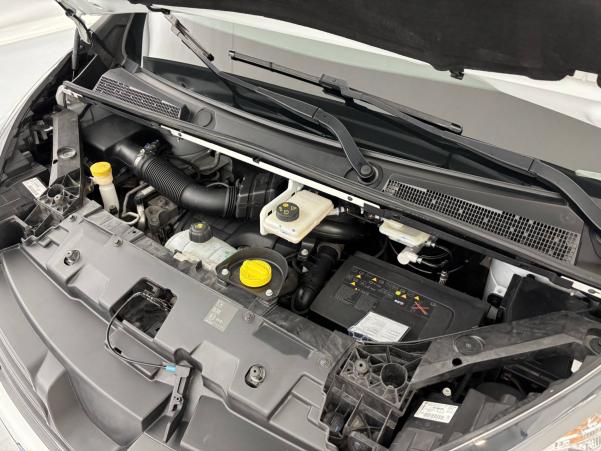 Vente en ligne Renault Trafic 3 Fourgon TRAFIC FGN L1H1 1000 KG DCI 120 E6 au prix de 19 990 €