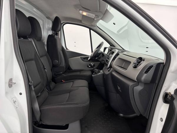 Vente en ligne Renault Trafic 3 Fourgon TRAFIC FGN L1H1 1000 KG DCI 120 E6 au prix de 19 990 €
