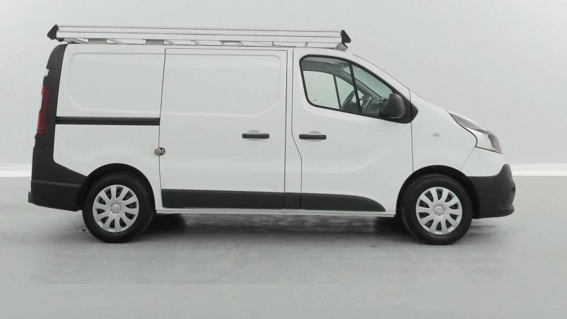 Vente en ligne Renault Trafic 3 Fourgon TRAFIC FGN L1H1 1000 KG DCI 120 E6 au prix de 19 990 €