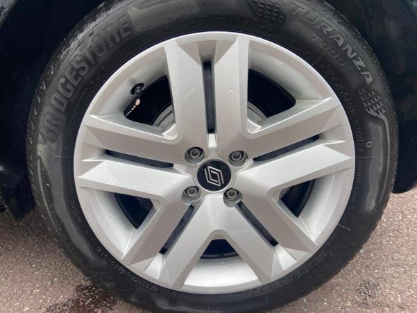 Vente en ligne Renault Clio 5 Clio E-Tech full hybrid 145 au prix de 18 990 €