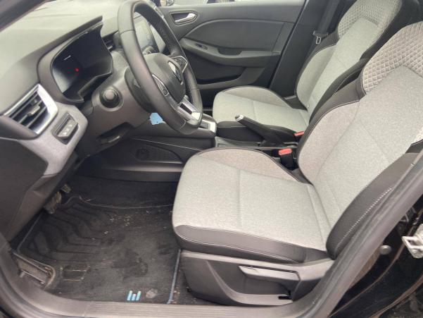 Vente en ligne Renault Clio 5 Clio E-Tech full hybrid 145 au prix de 18 990 €