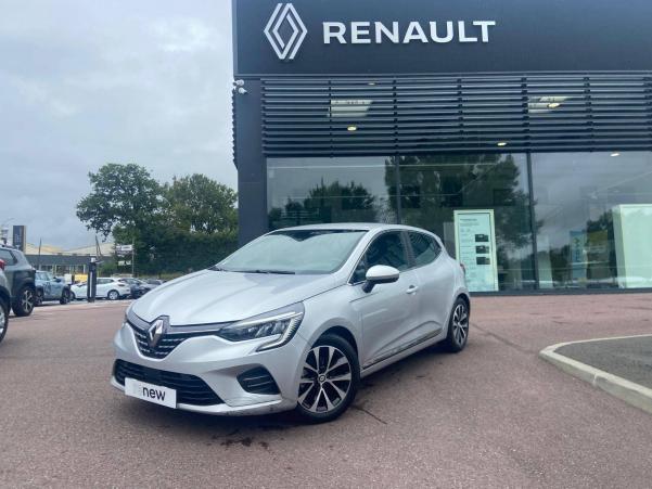 Vente en ligne Renault Clio 5 Clio E-Tech 140 - 21N au prix de 15 990 €