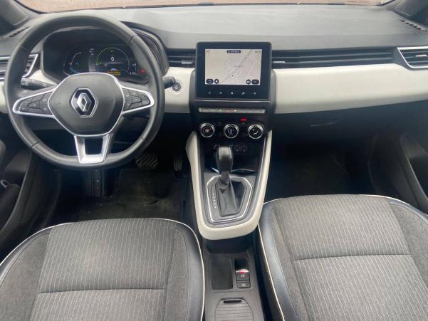 Vente en ligne Renault Clio 5 Clio E-Tech 140 - 21N au prix de 15 990 €