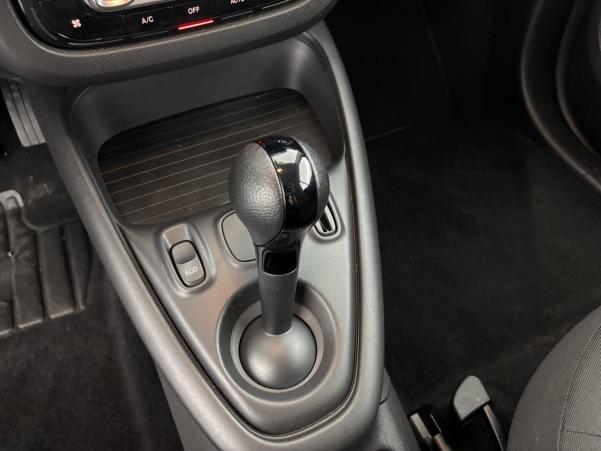 Vente en ligne Smart ForTwo Coupe Fortwo Coupé 82 ch au prix de 12 990 €