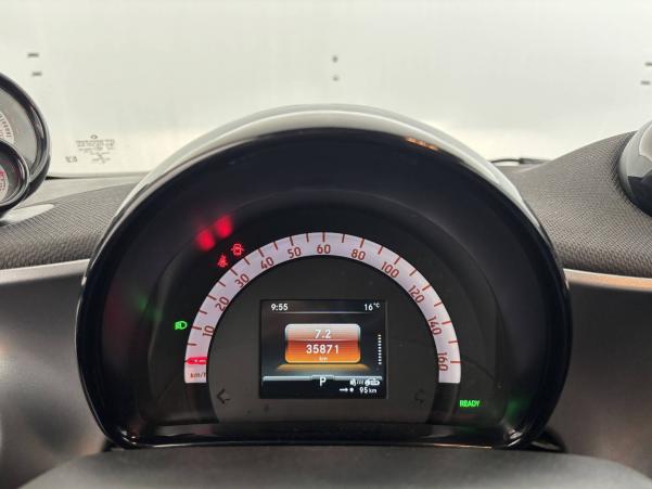 Vente en ligne Smart ForTwo Coupe Fortwo Coupé 82 ch au prix de 12 990 €
