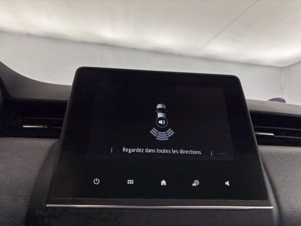 Vente en ligne Renault Clio 5 Clio E-Tech full hybrid 145 au prix de 18 990 €