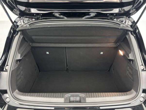 Vente en ligne Renault Clio 5 Clio E-Tech full hybrid 145 au prix de 18 990 €