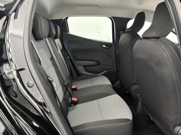 Vente en ligne Renault Clio 5 Clio E-Tech full hybrid 145 au prix de 18 990 €